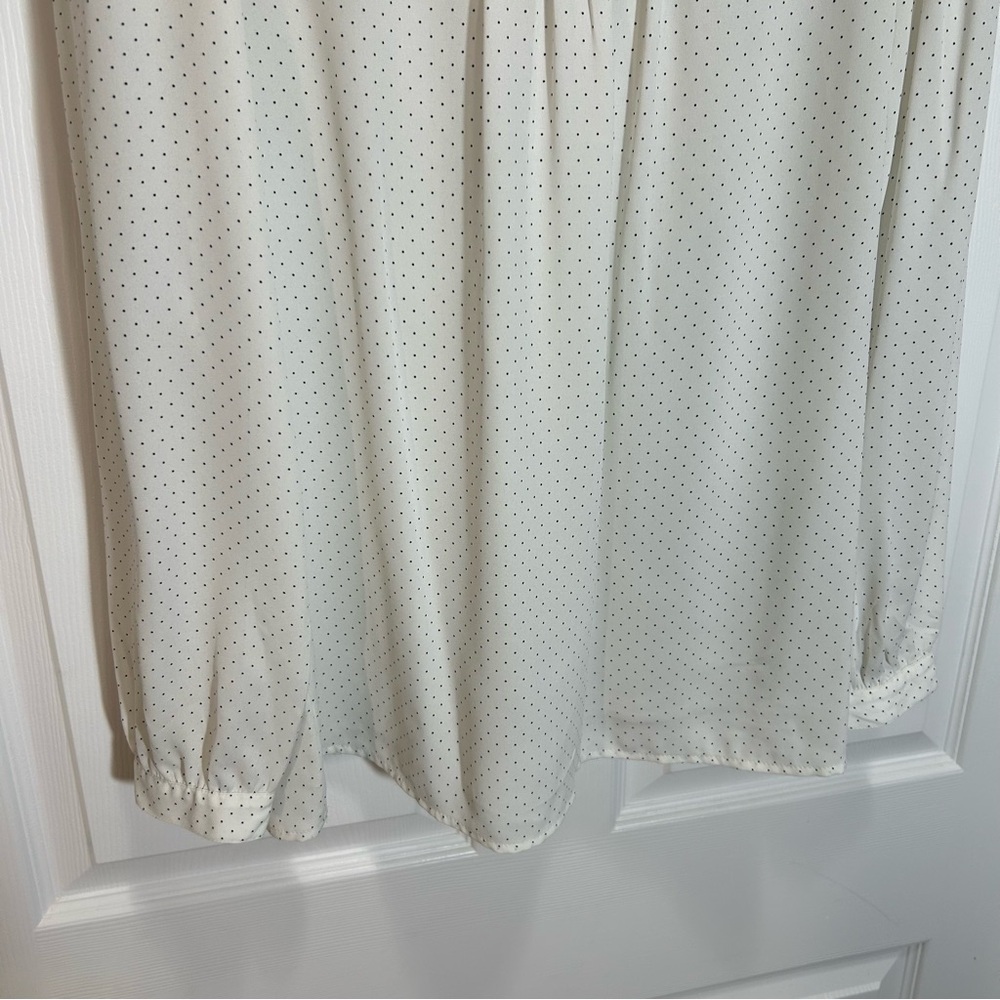 LOFT Cream Blouse with Black Lace Accents - Picture 4 of 7